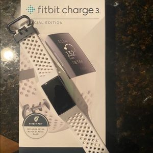 Fitbit Charge 3.